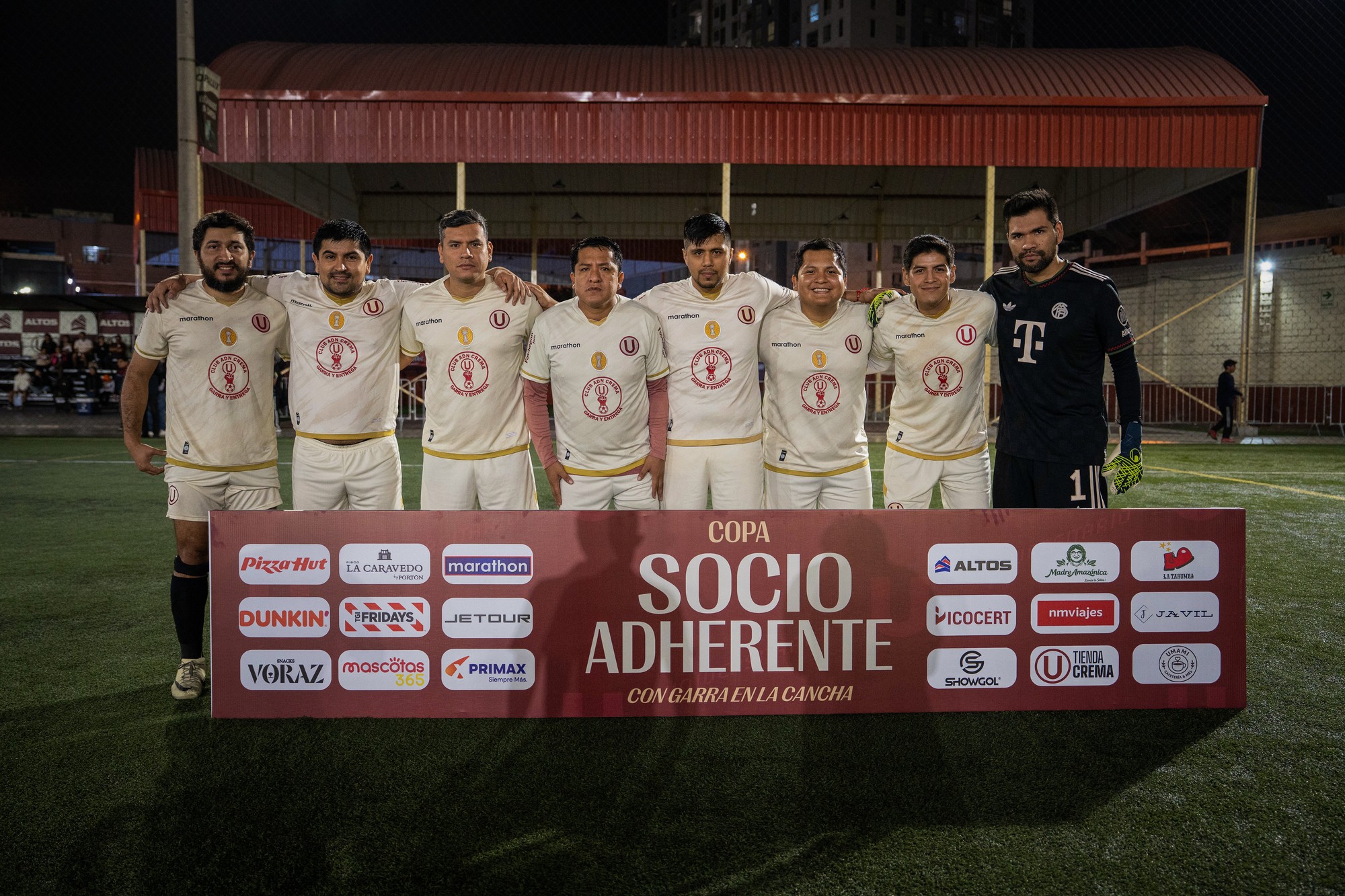 Equipo CLUB ADN CREMA
